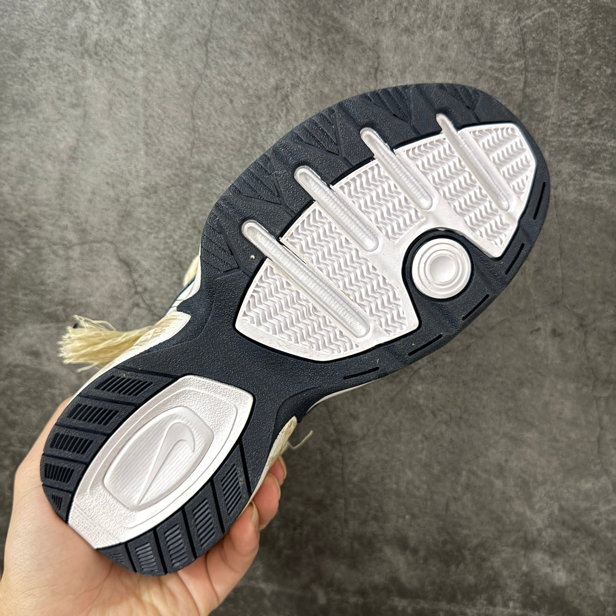 Air Monarch IV-415445-107