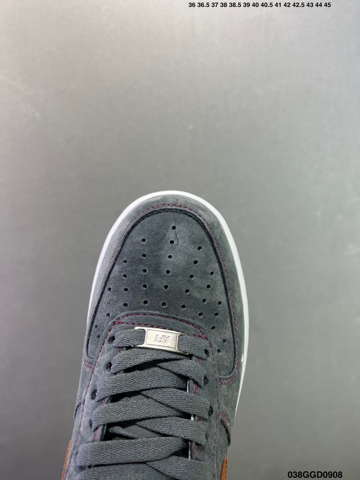 Air Force1 07 low-NH0601 582