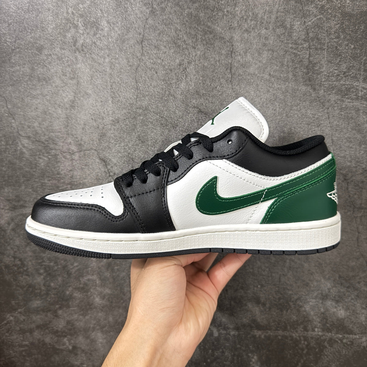 Air Jordan Low AJ1-553558-047