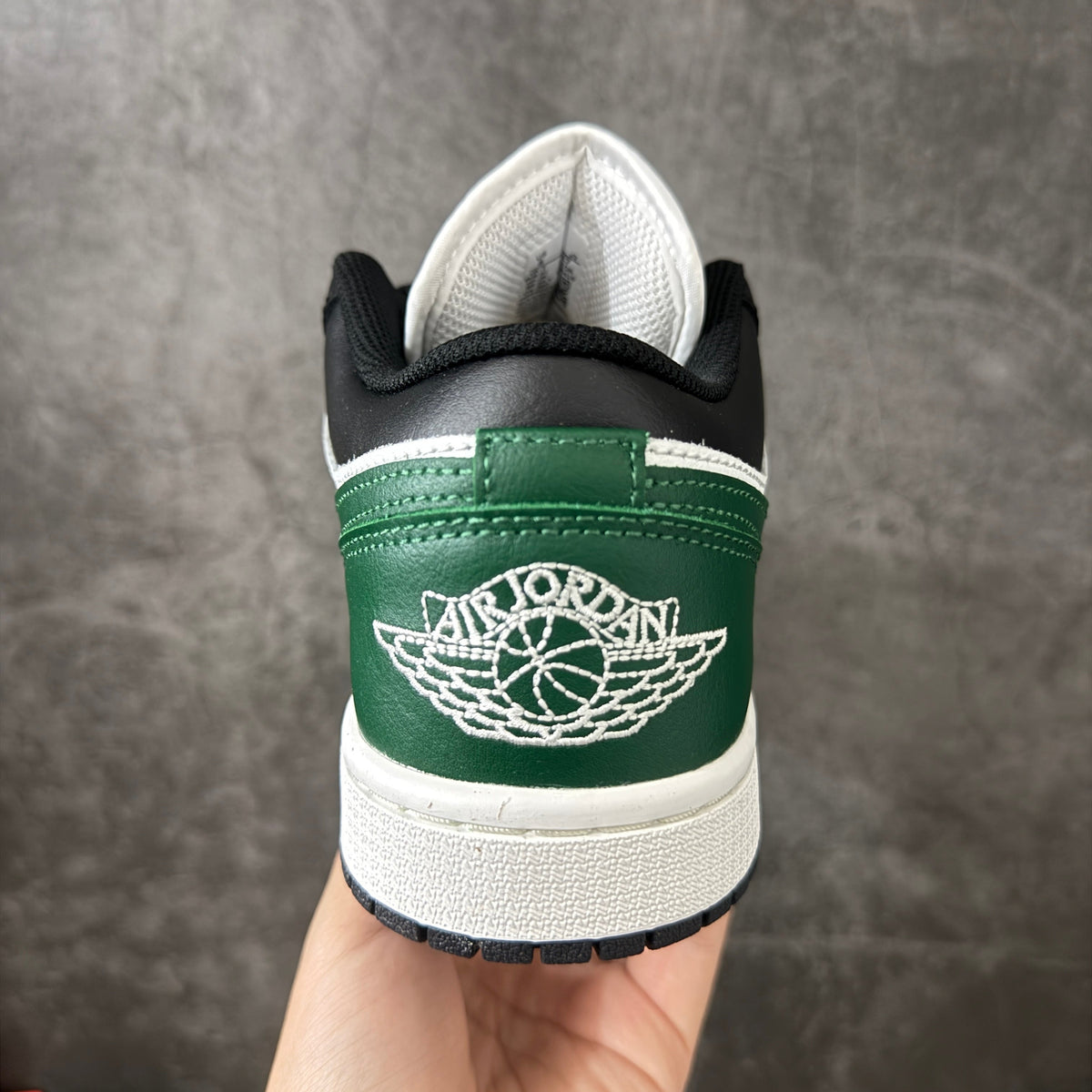 Air Jordan Low AJ1-553558-047