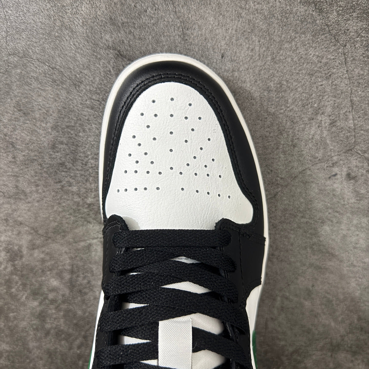 Air Jordan Low AJ1-553558-047