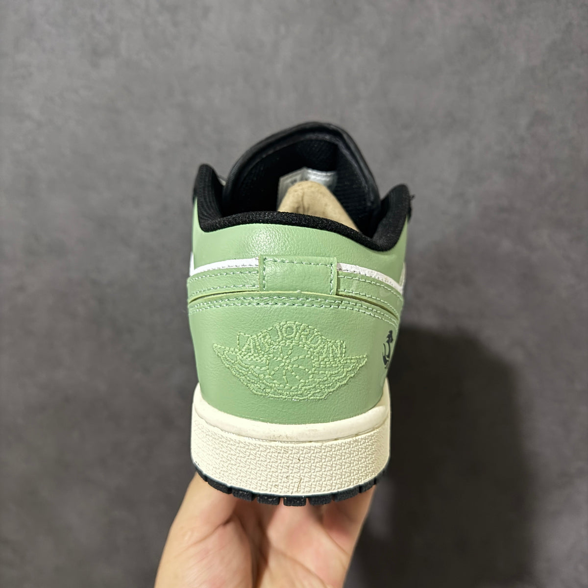 Air Jordan AJ1 Low-553560 081