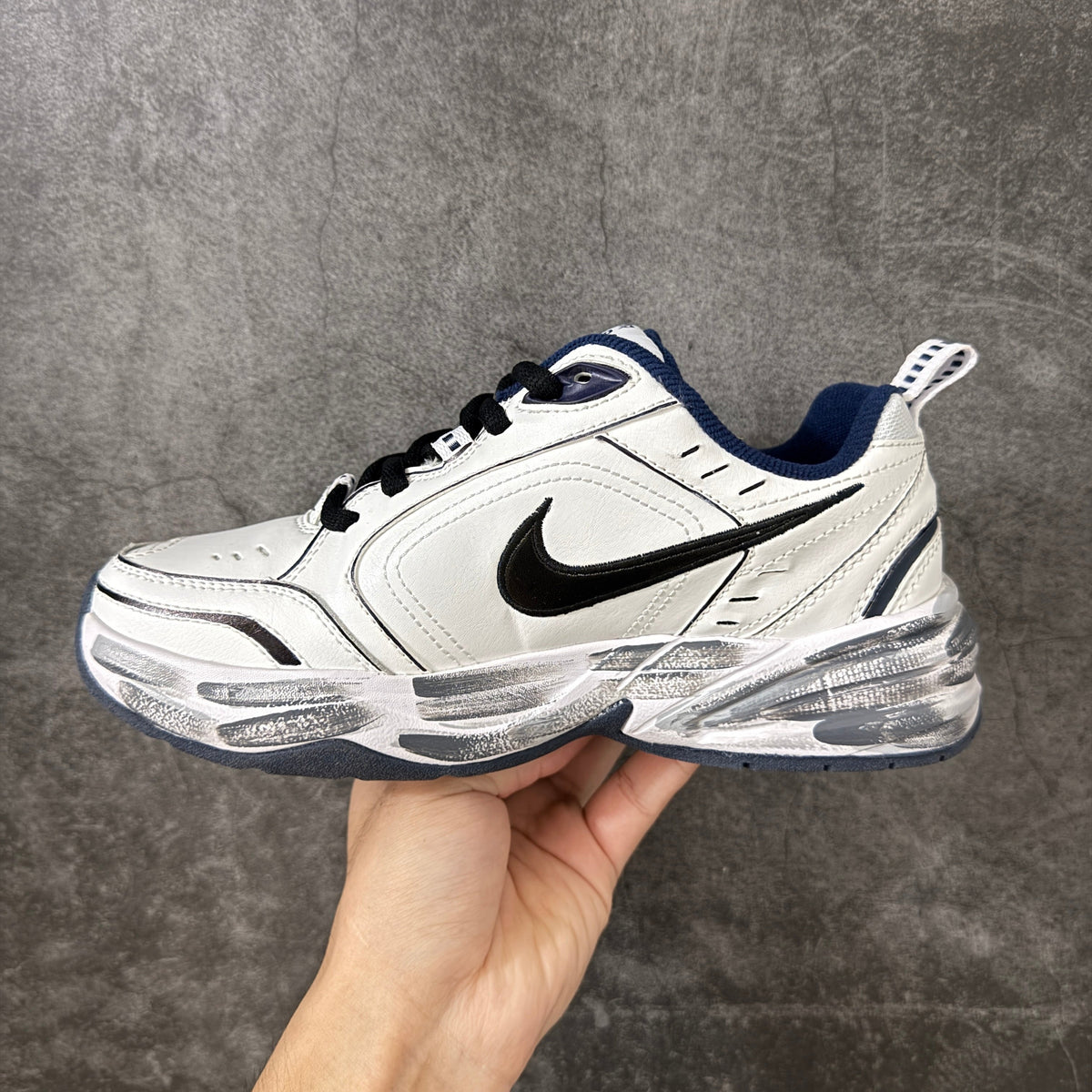 Air Monarch IV-415445-103