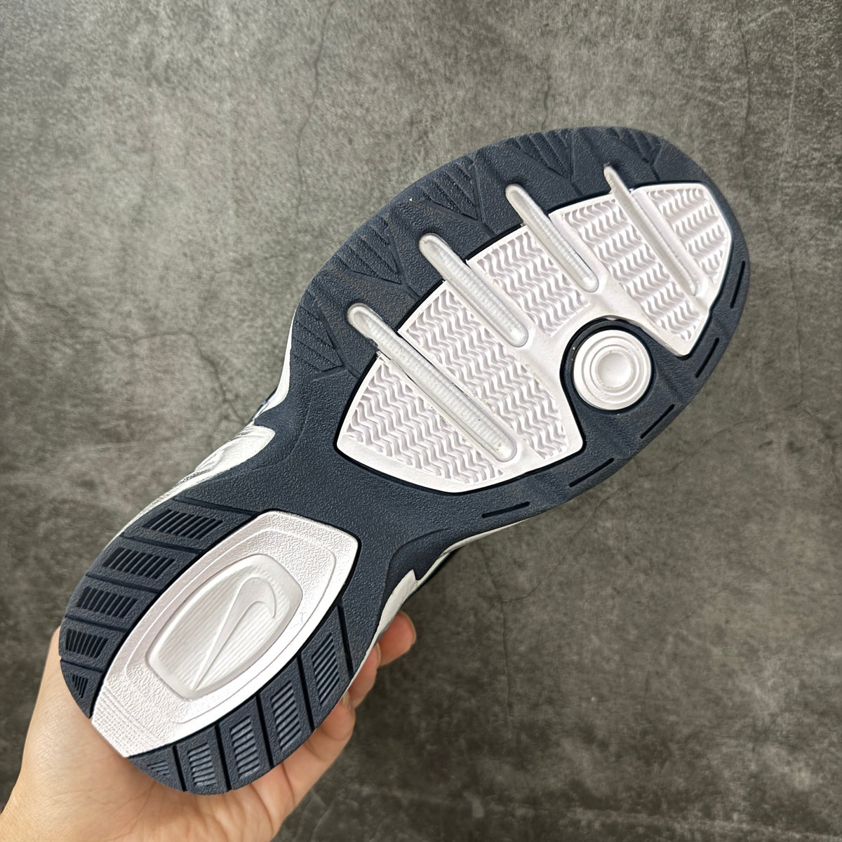 Air Monarch IV-415445-103