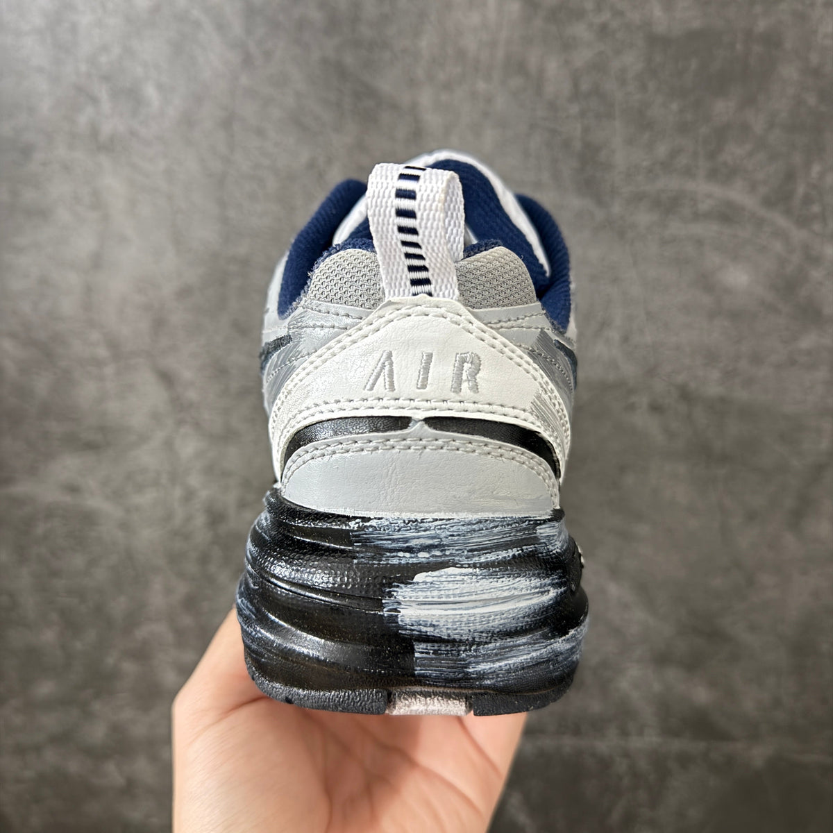 Air Monarch IV-415445-104