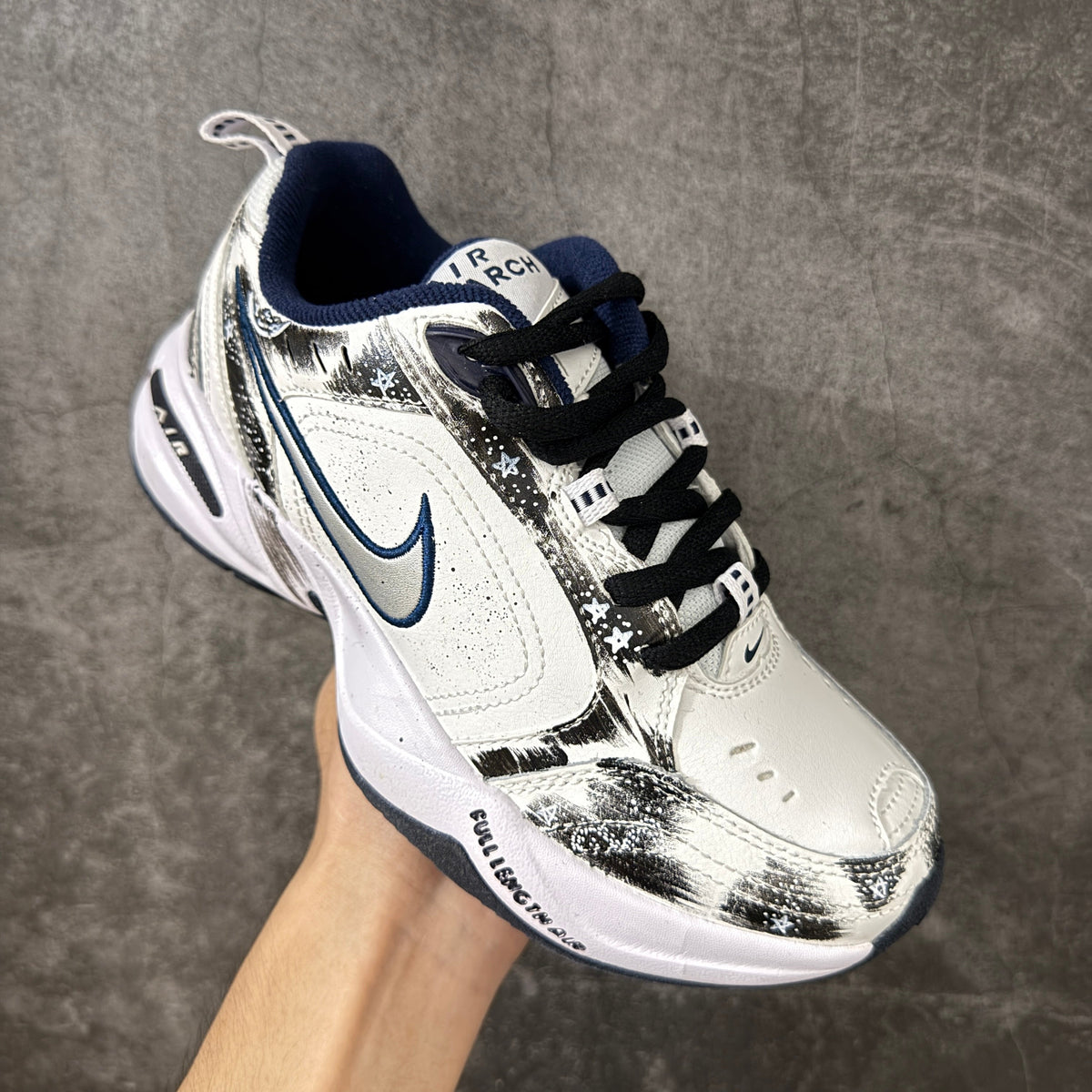 Air Monarch IV-415445-105