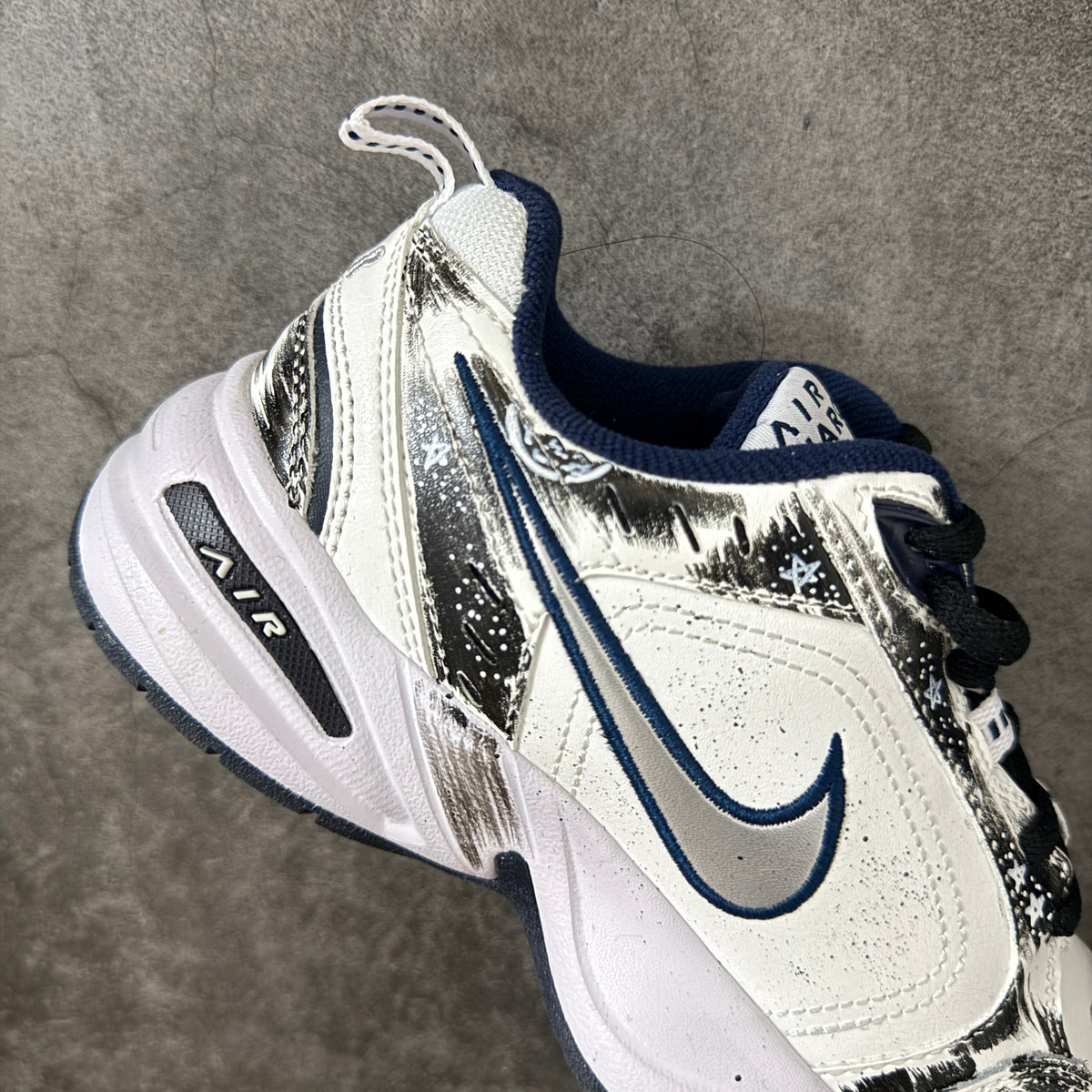 Air Monarch IV-415445-105