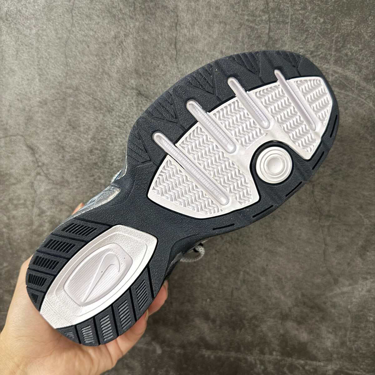 Air Monarch IV-415445-106