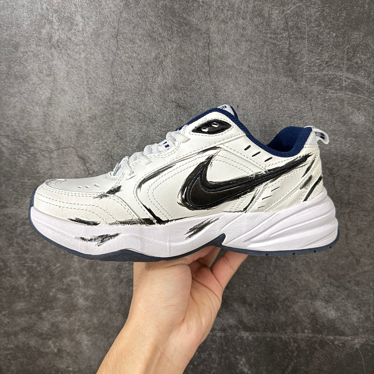 Air Monarch IV-415445-108