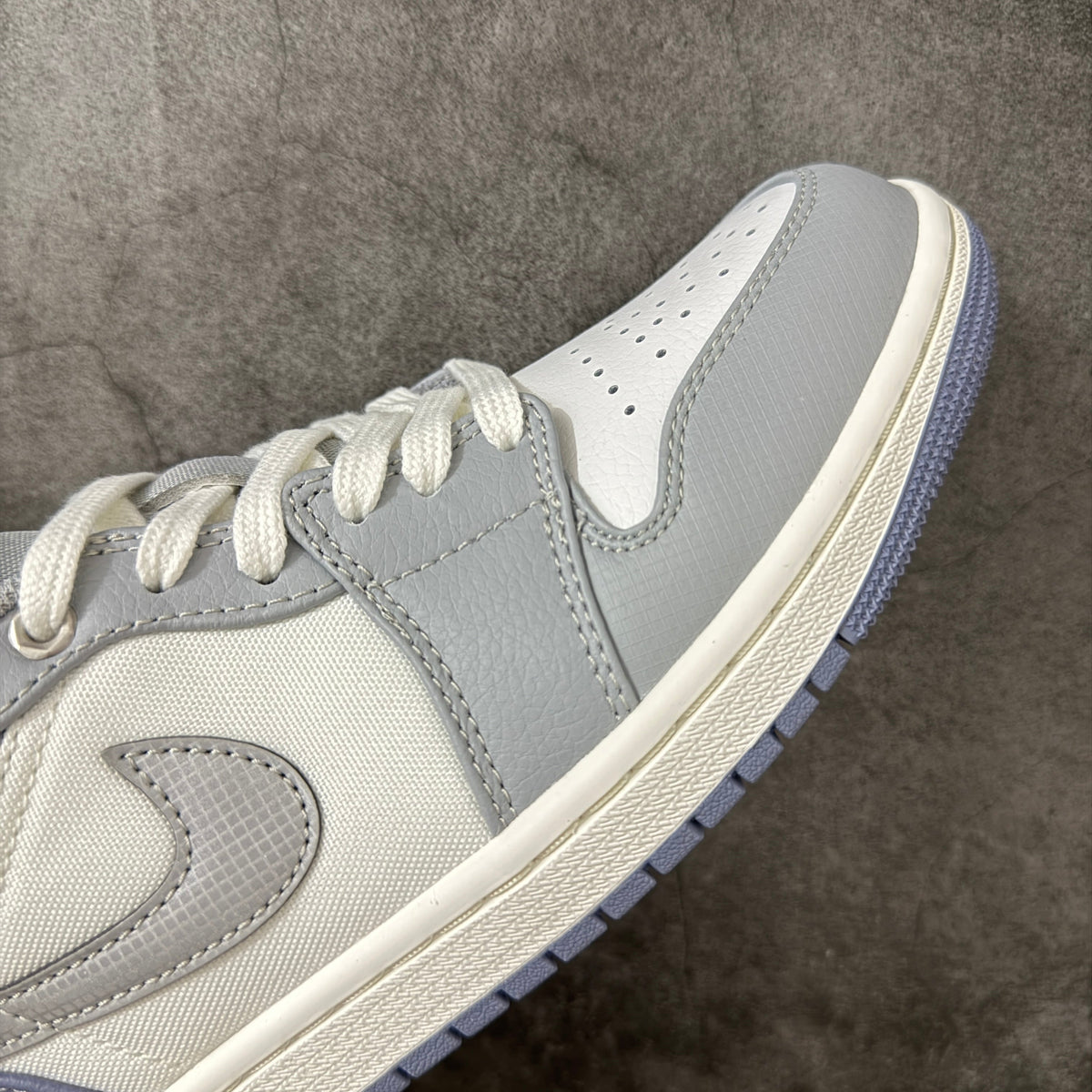 Air Jordan Low AJ1-IX5003-101