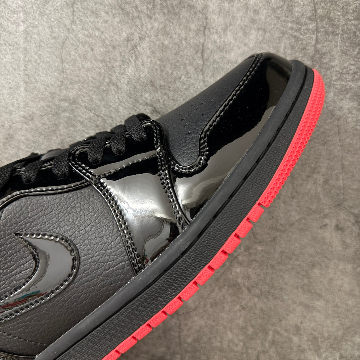 Air Jordan 1 Low "Gina"