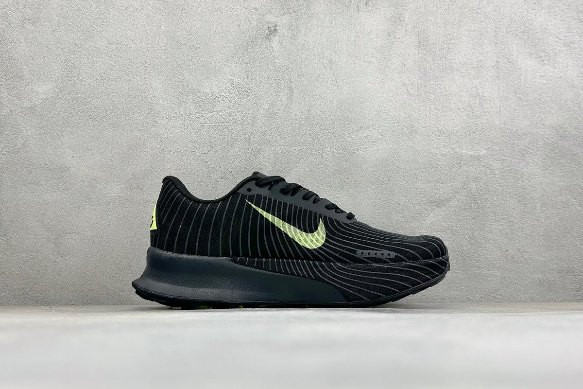 Zoomx ACG Ultrafly Trail-DA5424-105